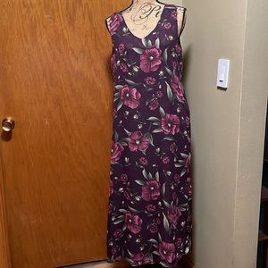 Impressions Purple Floral Sleeveless Reversable Dress Size M